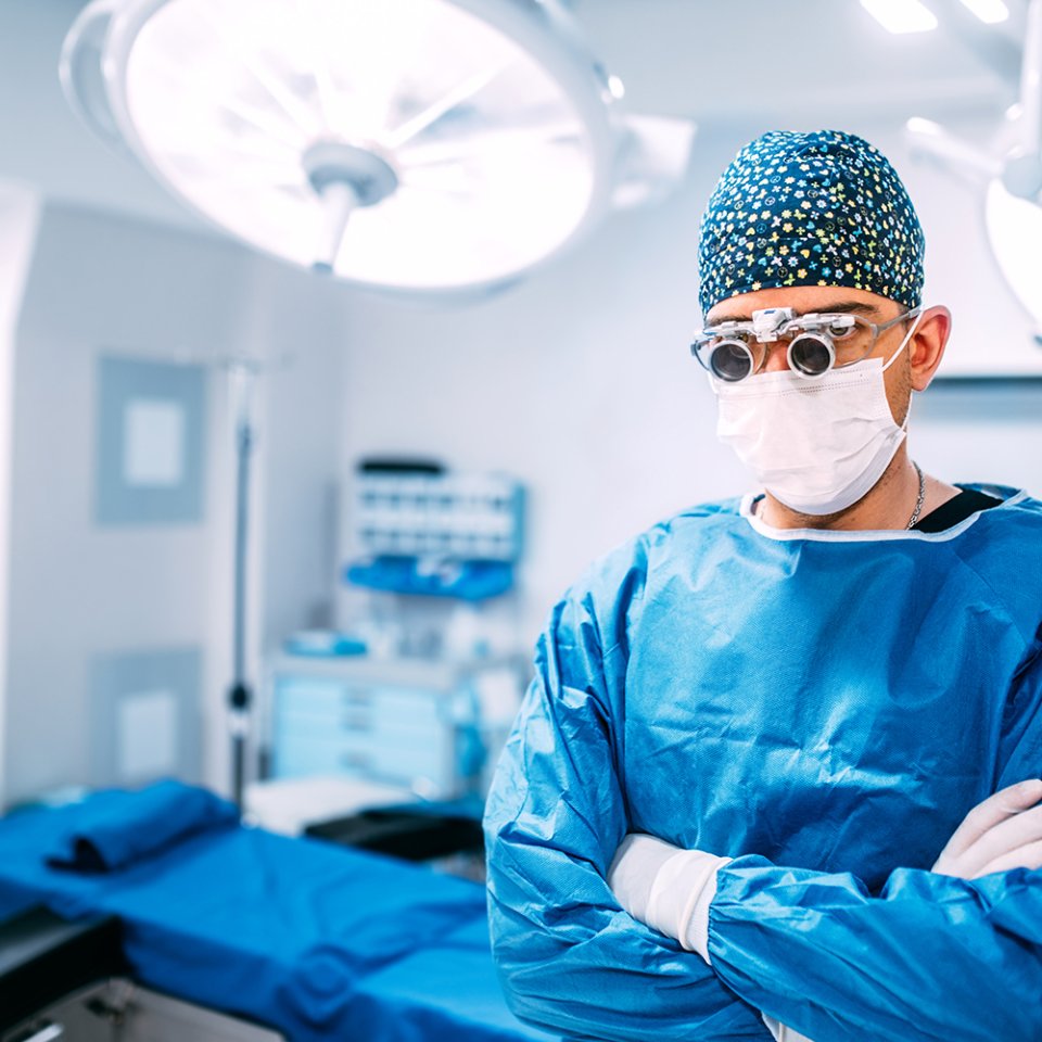 Почему необходима операция при опухолях надпочечников?