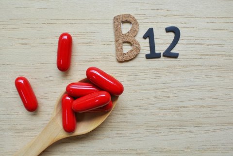 Vitamin B12 Deficiency: Causes, Symptoms and Treatment image 1